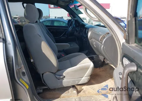 2005 Toyota Tundra Double Cab Sr5 z USA, uszkodzony, nr VIN 5TBDT44175S472745